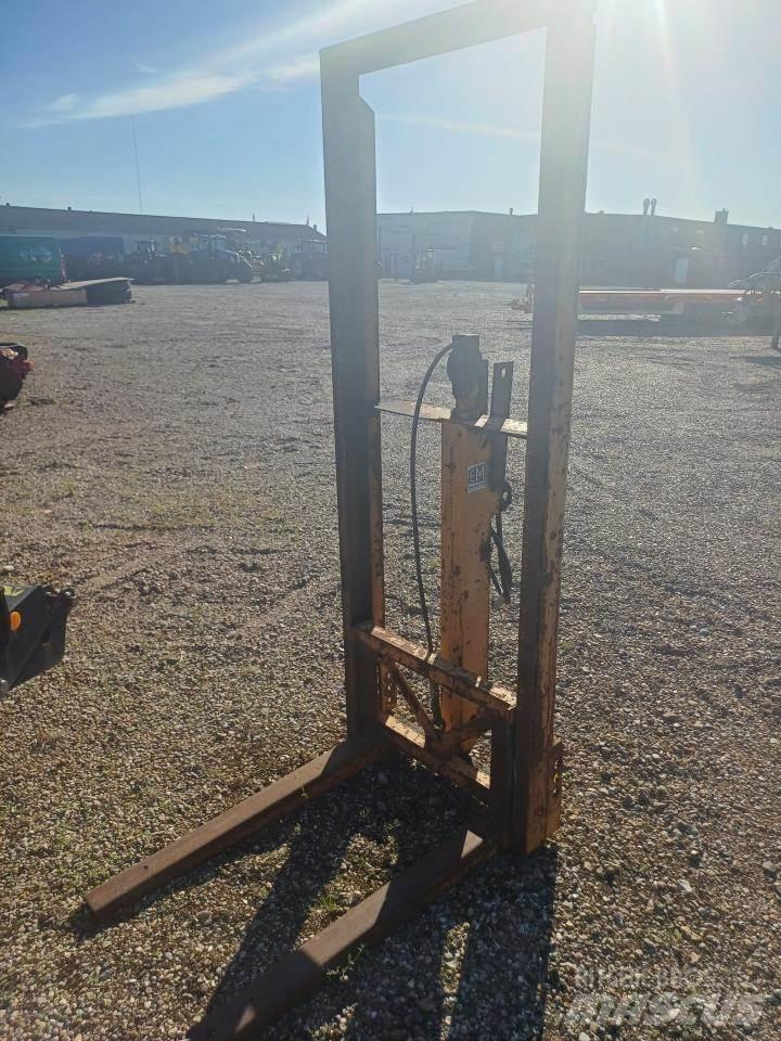  LØFTETÅRN Alte accesorii tractor