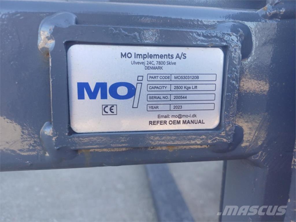 MO PALLEGAFFELSÆT Încarcatoare frontale