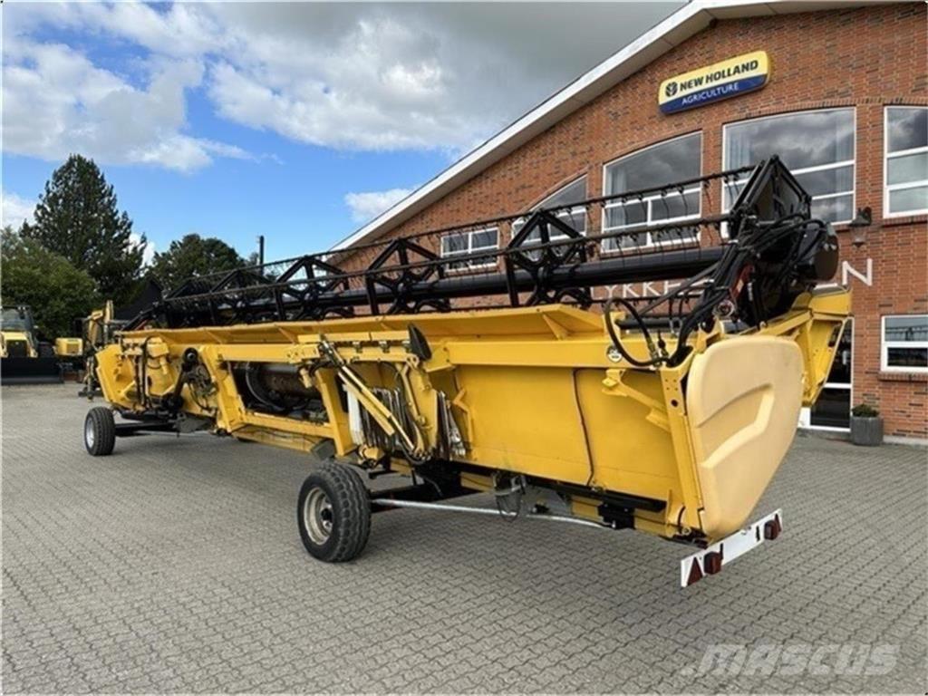 New Holland CR9.80 Combine de secerat