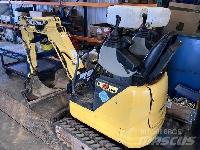 New Holland E09SR Mini excavatoare < 7t