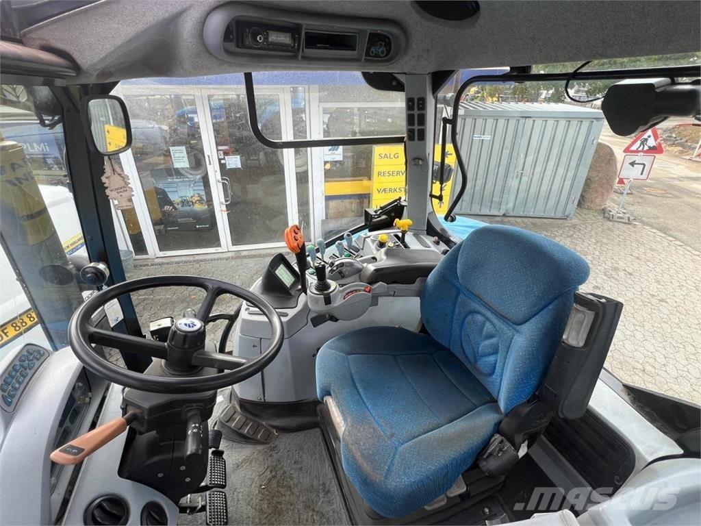 New Holland T6080 Tractoare