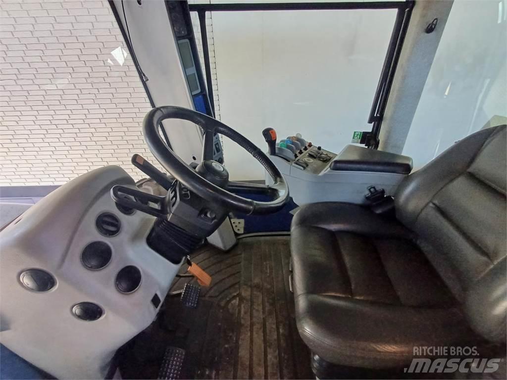 New Holland T9040 Tractoare