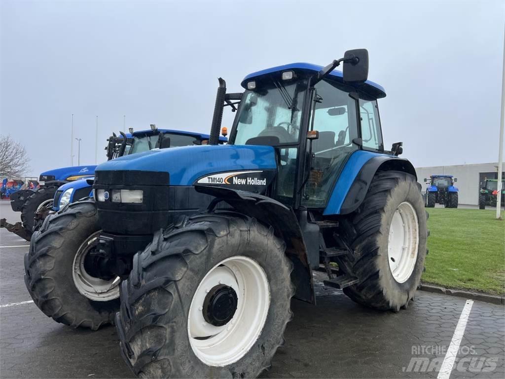 New Holland TM140 Tractoare