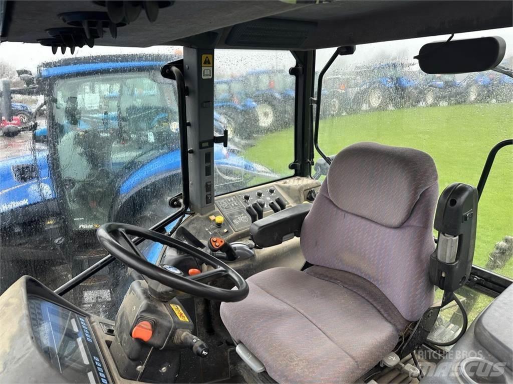 New Holland TM165 Tractoare