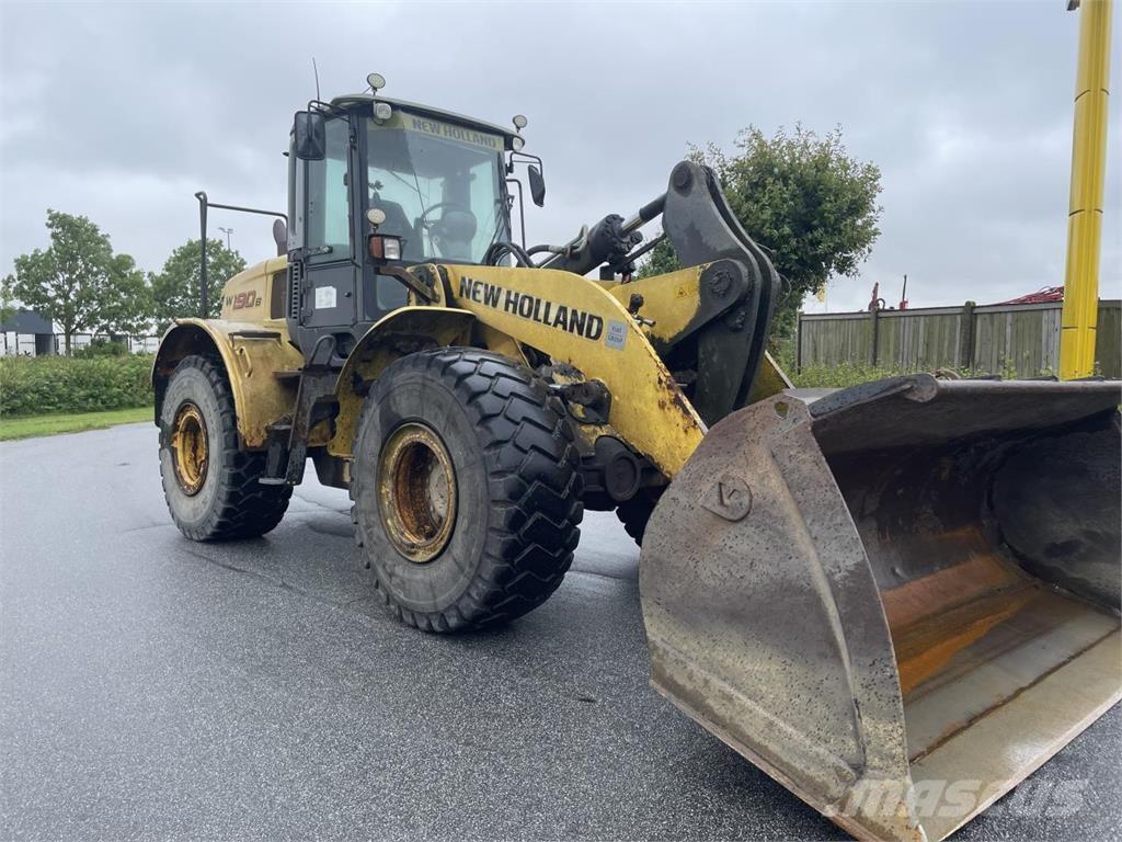 New Holland W190B Incarcator pe pneuri