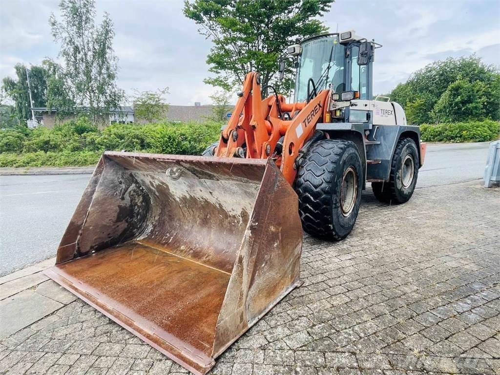 Terex TL260 Incarcator pe pneuri