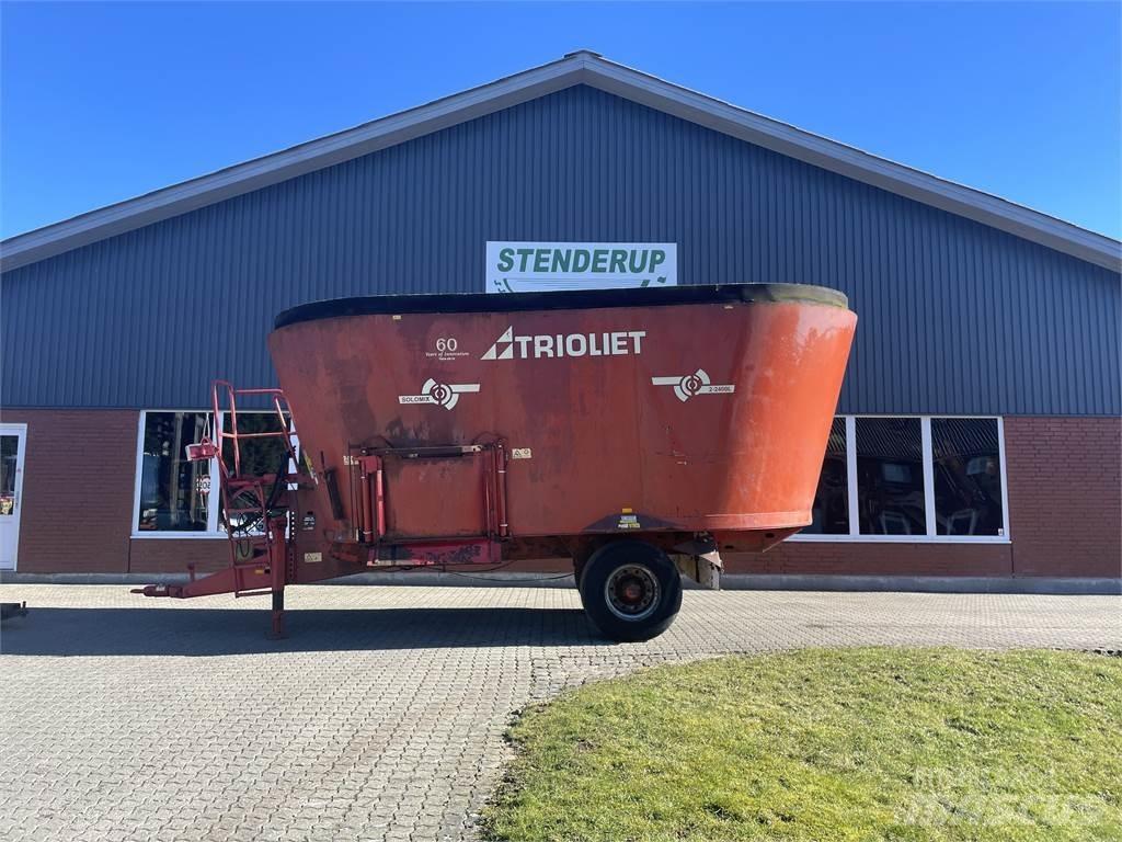 Trioliet 2400 L vagoane de furaj