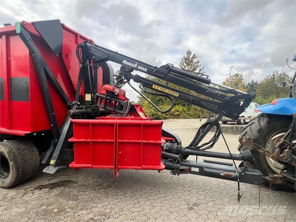  UFKES GREENTEC 930 Masini de tocat lemn