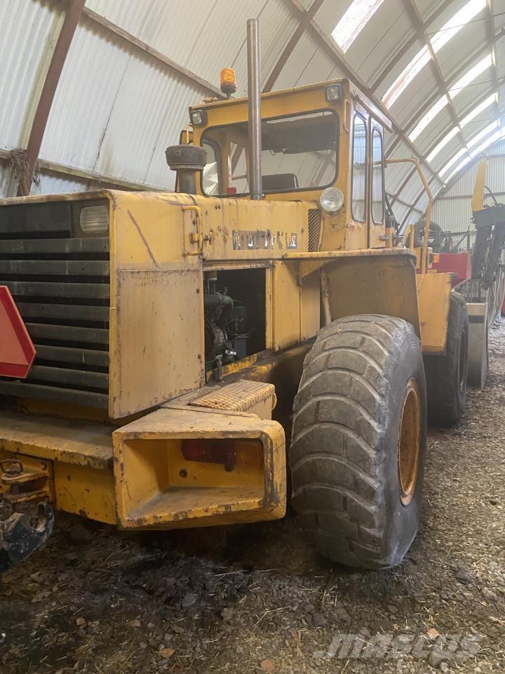 Volvo BM 4400 Incarcator pe pneuri