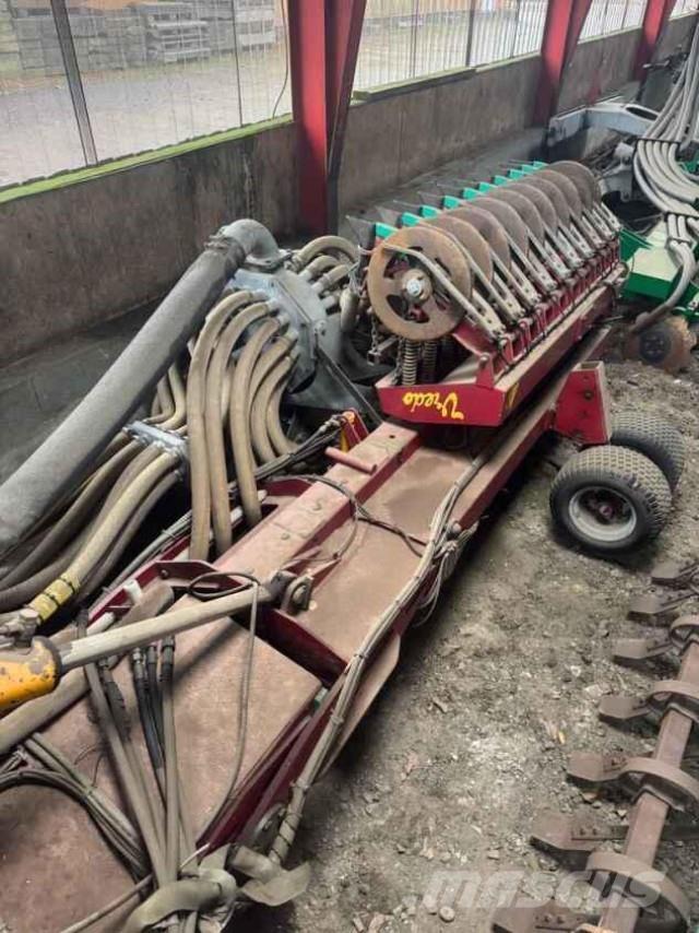 Vredo 12 Erbicidatoare