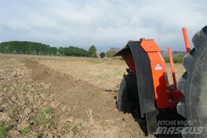 - - -  BOXER AGRI pluguri pentru dalta