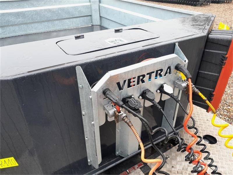  - - -  VERTRA Alte remorci