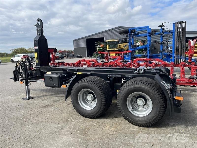 Pronar  Utilaje agricole - Altele