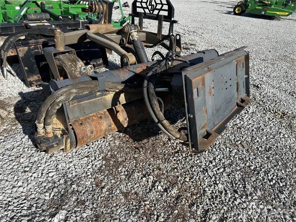 Bobcat 84SCM Utilaje construcții - Altele