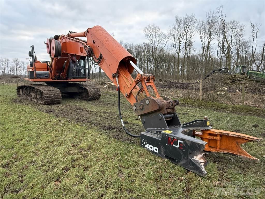 Doosan 225 Excavatoare