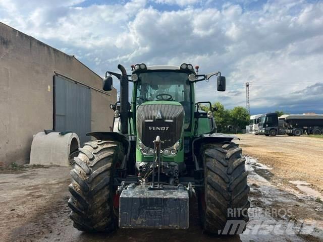 Fendt 824 Tractoare
