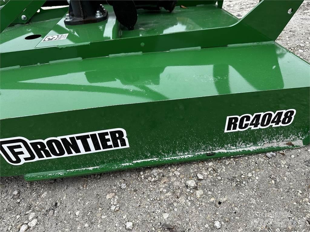 Frontier RC4048 Debalotare, taiere, impachetare