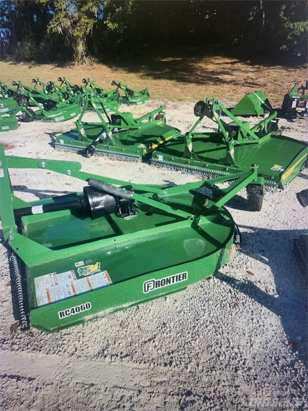 Frontier RC4060 Debalotare, taiere, impachetare