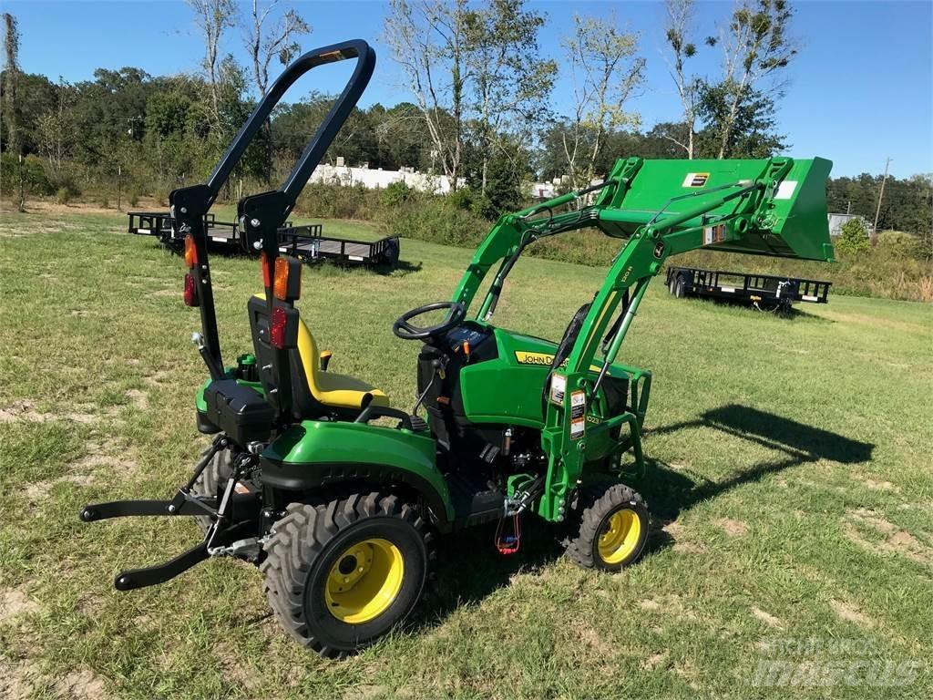 John Deere 1023E Tractoare compacte