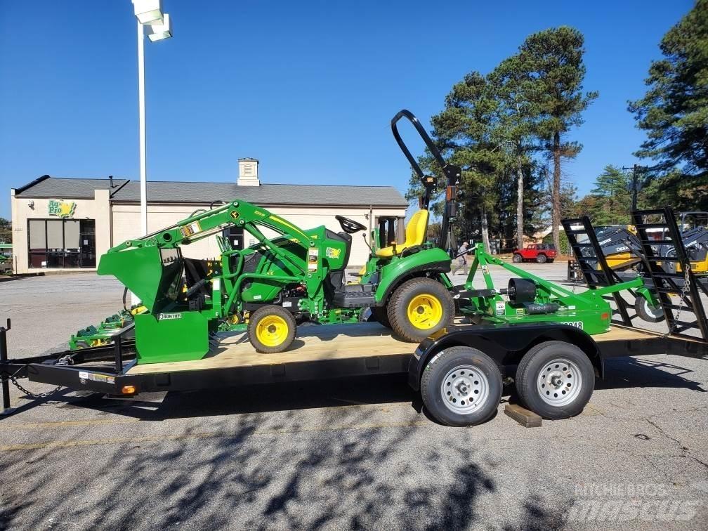 John Deere 1023E Tractoare compacte