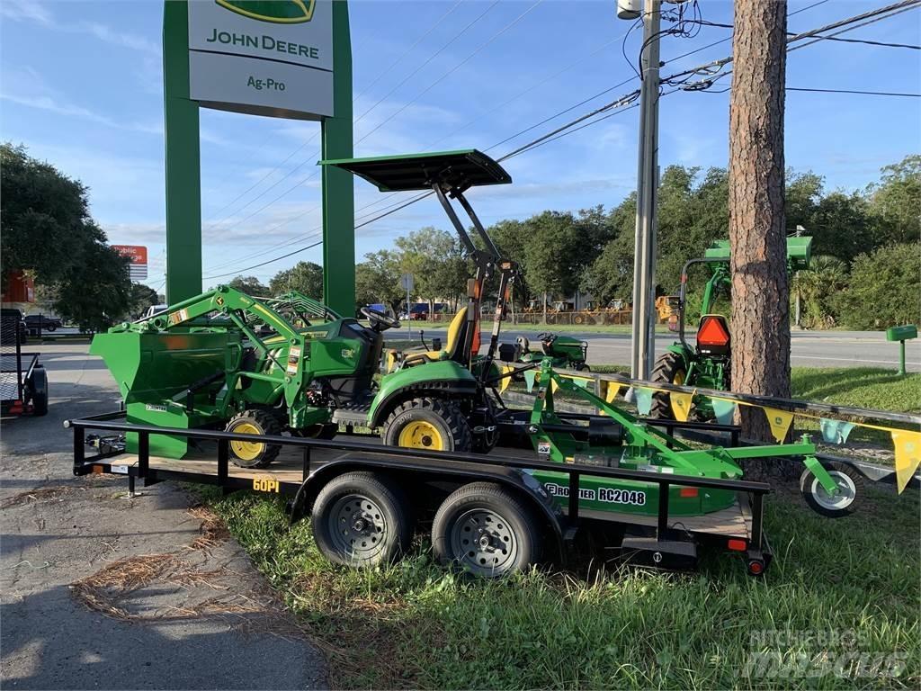 John Deere 1023E Tractoare compacte