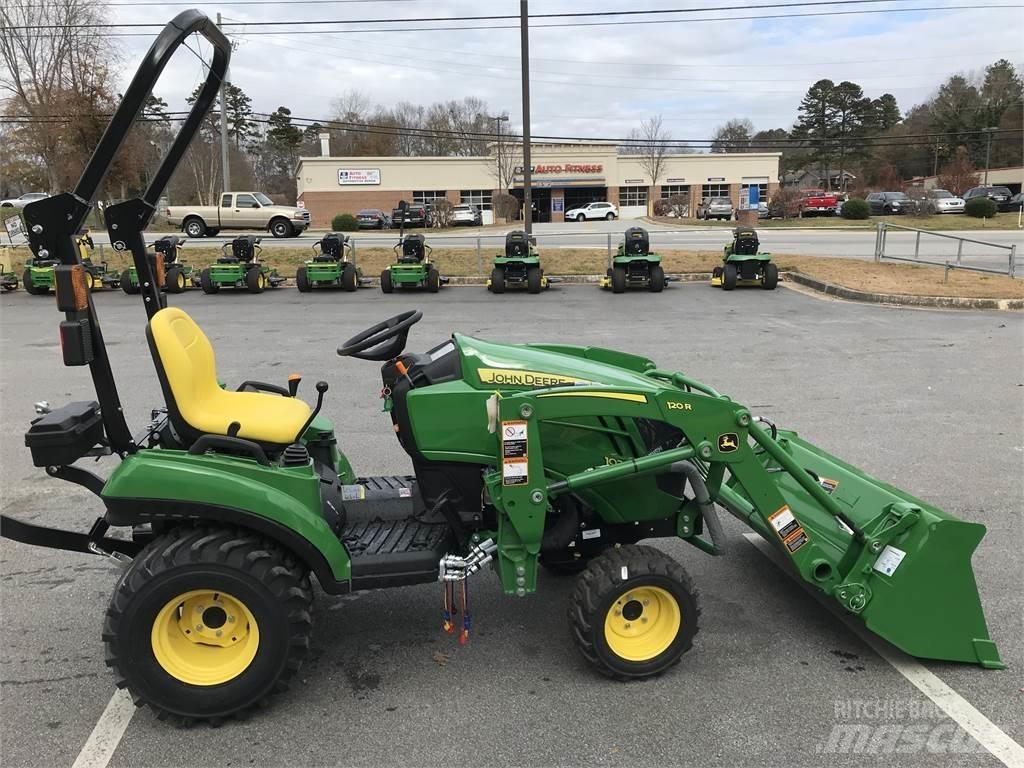 John Deere 1023E Tractoare compacte
