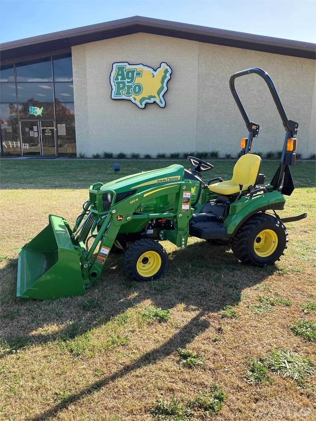 John Deere 1023E Tractoare compacte