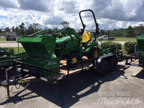 John Deere 1023E Tractoare compacte