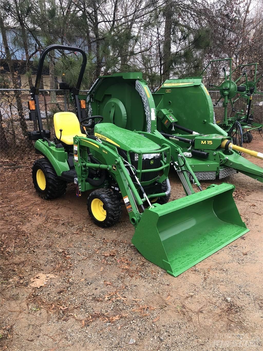 John Deere 1023E Tractoare compacte