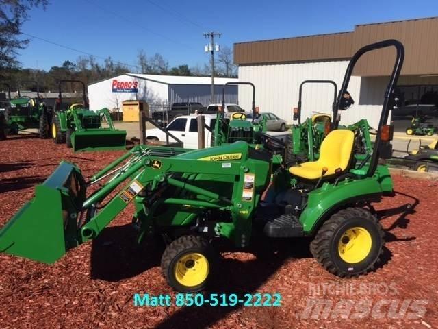 John Deere 1023E Tractoare compacte