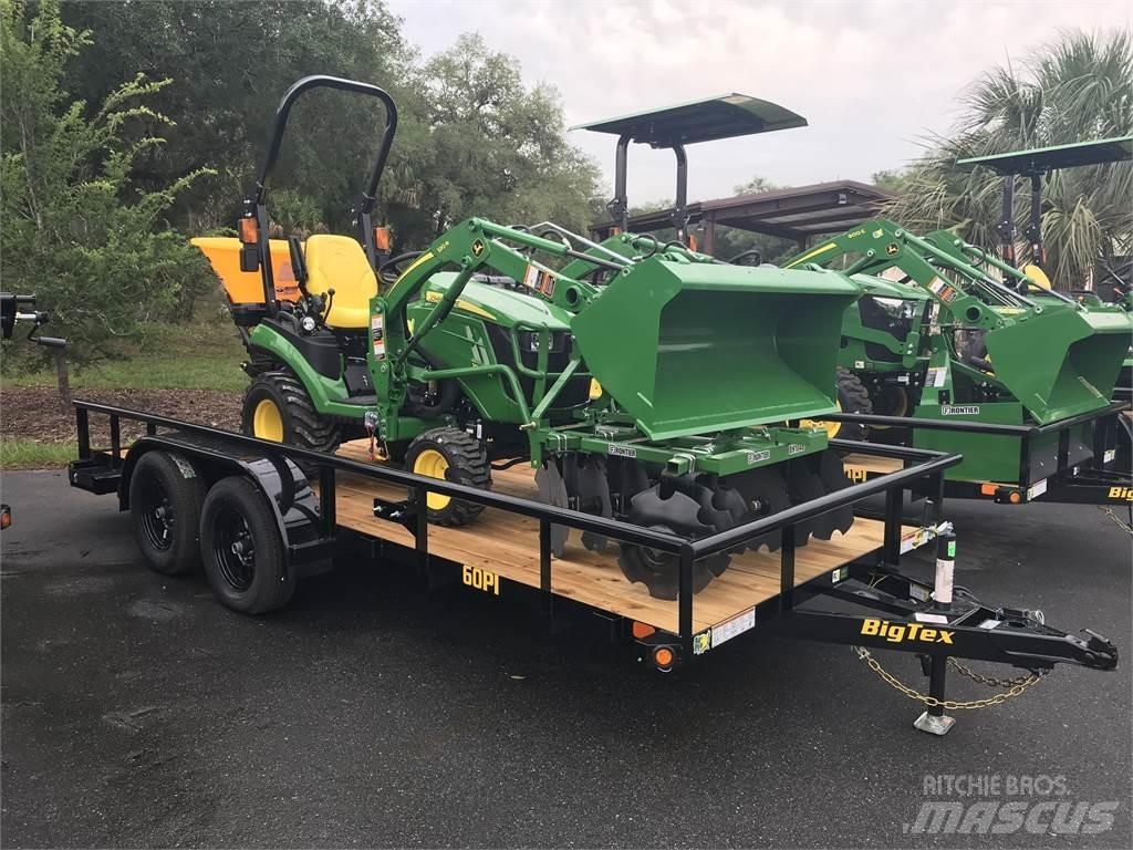 John Deere 1025R Tractoare compacte