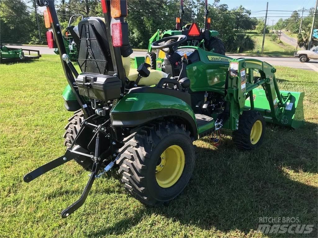 John Deere 1025R Tractoare compacte