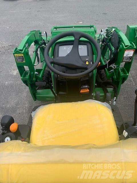 John Deere 1025R Tractoare compacte