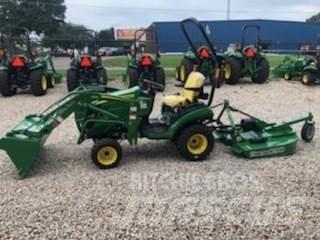John Deere 1025R Tractoare compacte