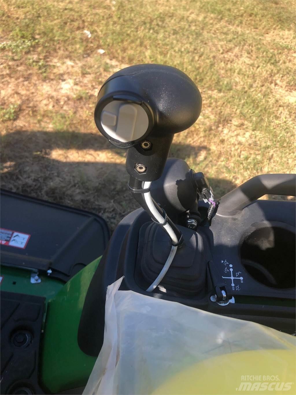 John Deere 1025R Tractoare compacte