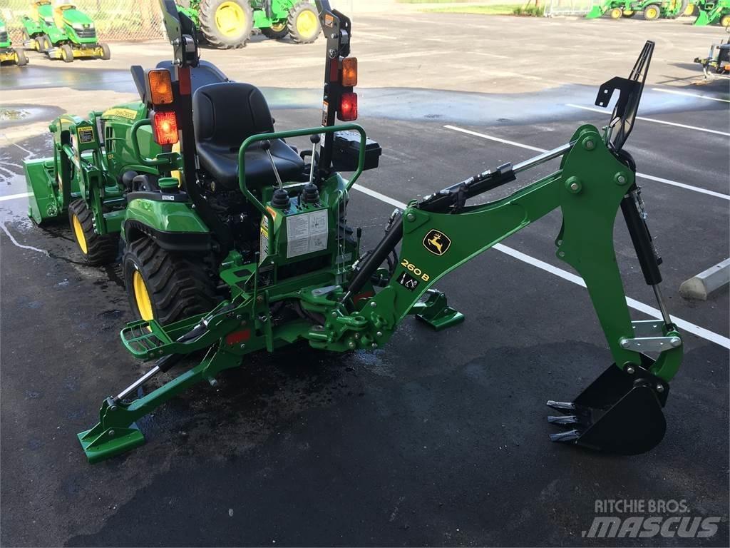 John Deere 1025R Tractoare compacte