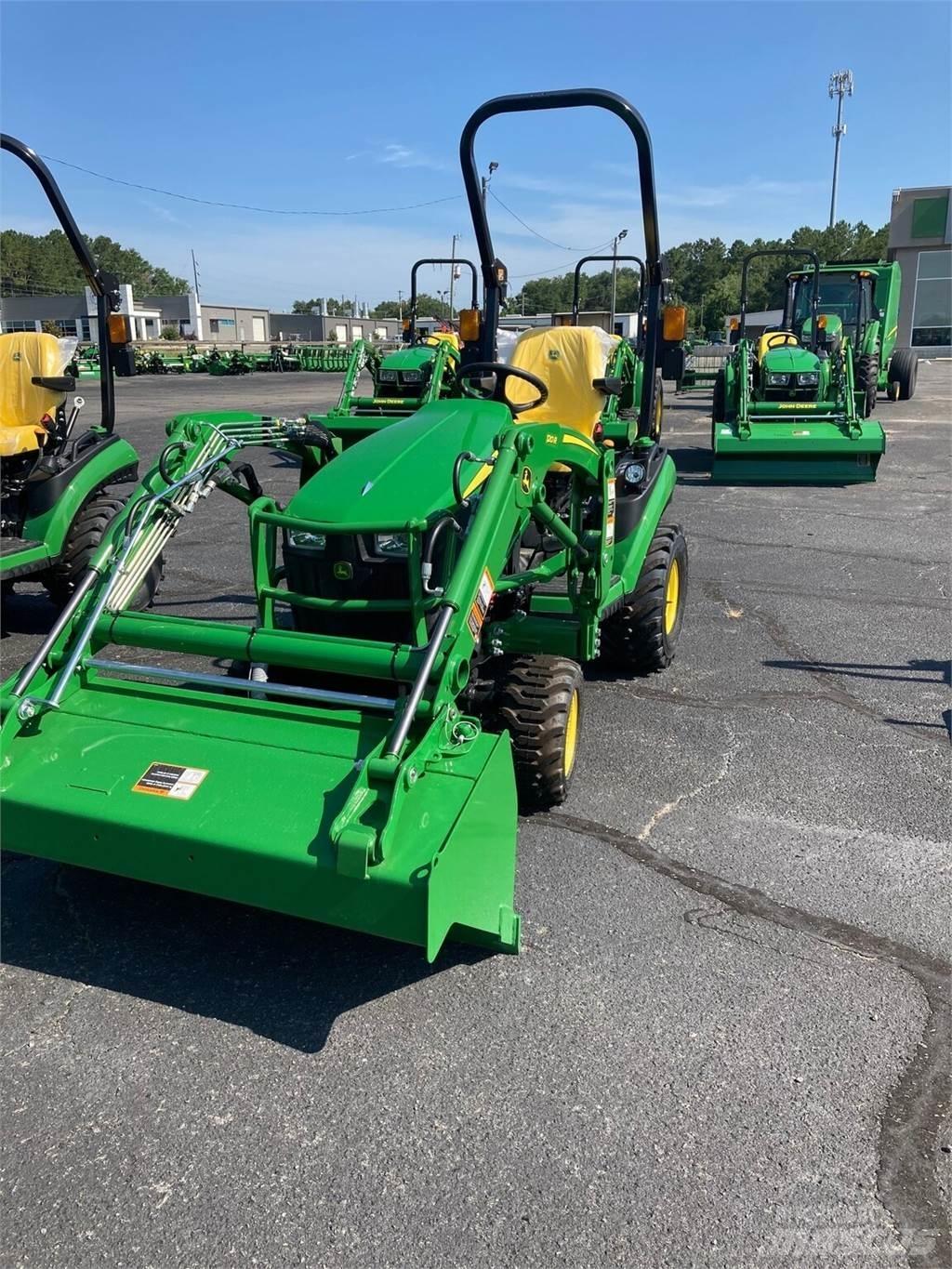 John Deere 1025R Tractoare compacte