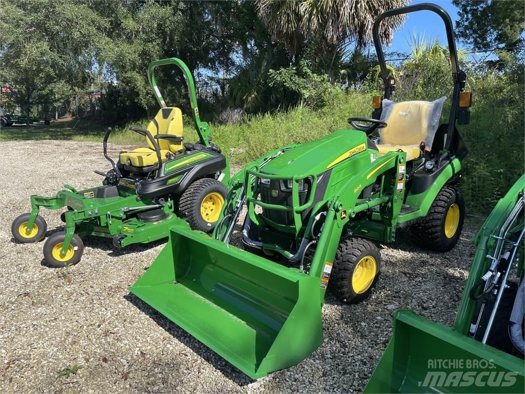 John Deere 1025R Tractoare compacte
