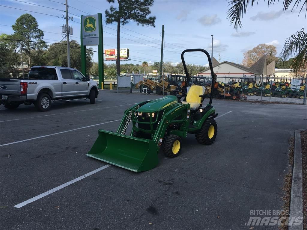 John Deere 1025R Tractoare compacte