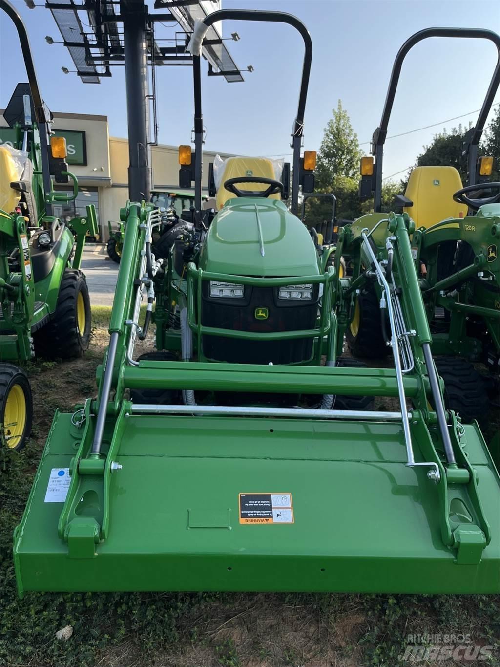 John Deere 1025R Tractoare compacte