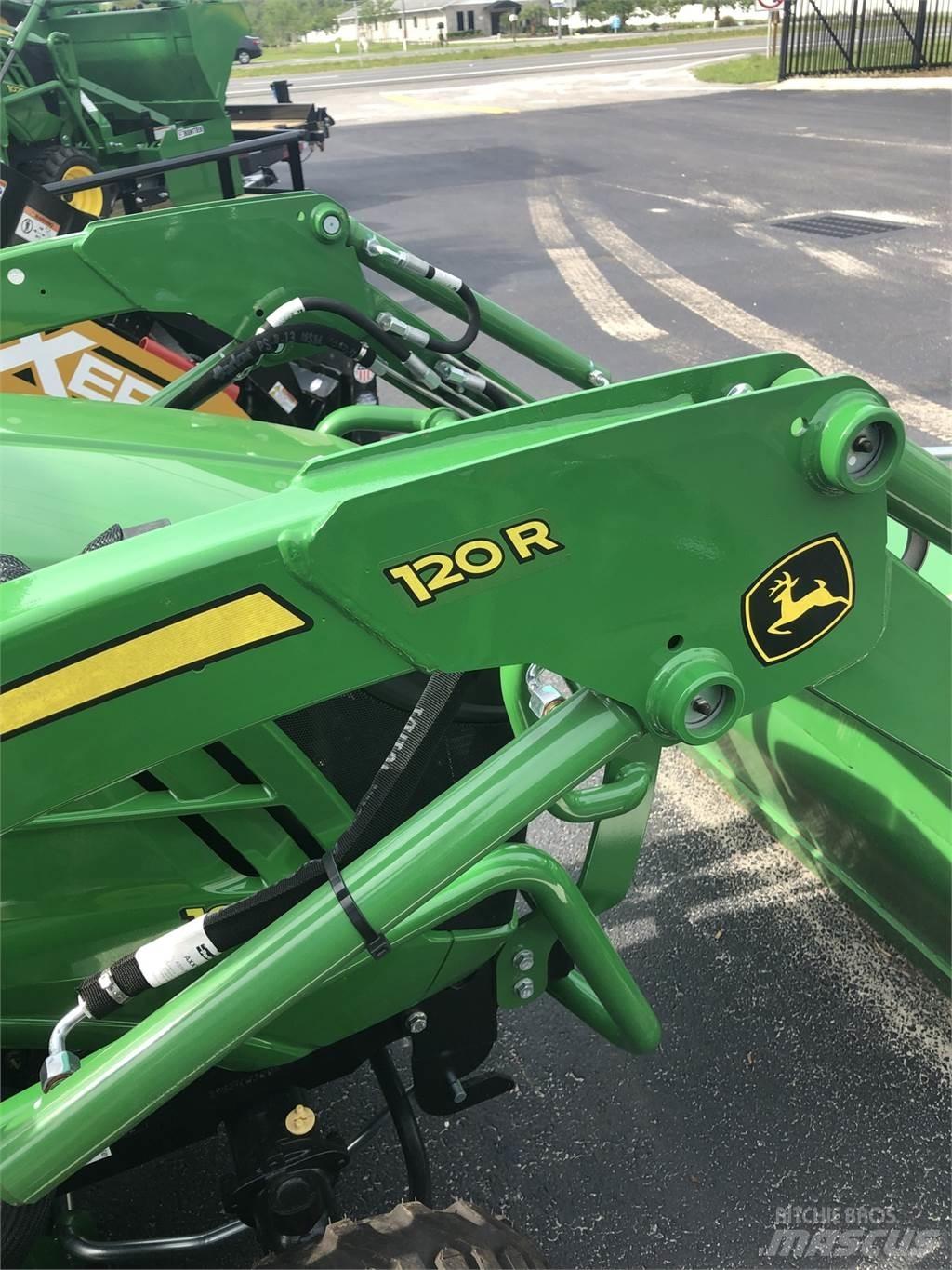 John Deere 1025R Tractoare compacte