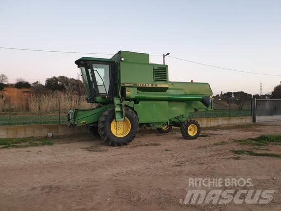 John Deere 1177 Combine de secerat