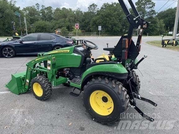 John Deere 2025R Tractoare compacte