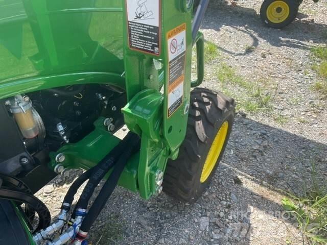 John Deere 2025R Tractoare compacte