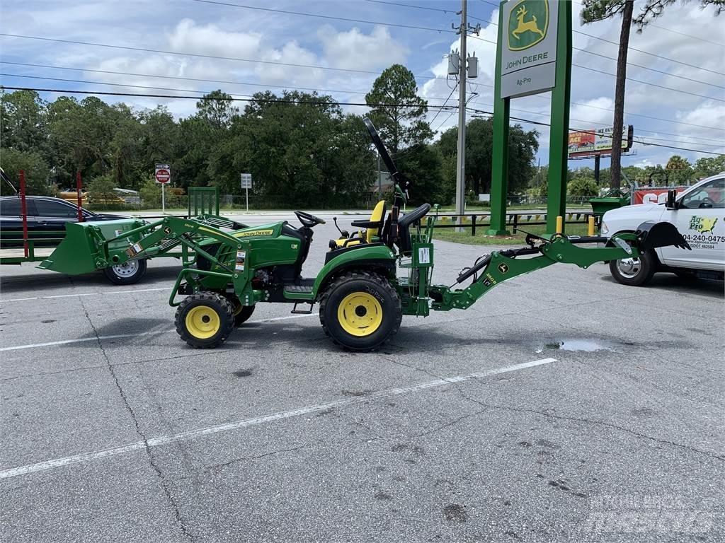 John Deere 2025R Tractoare compacte