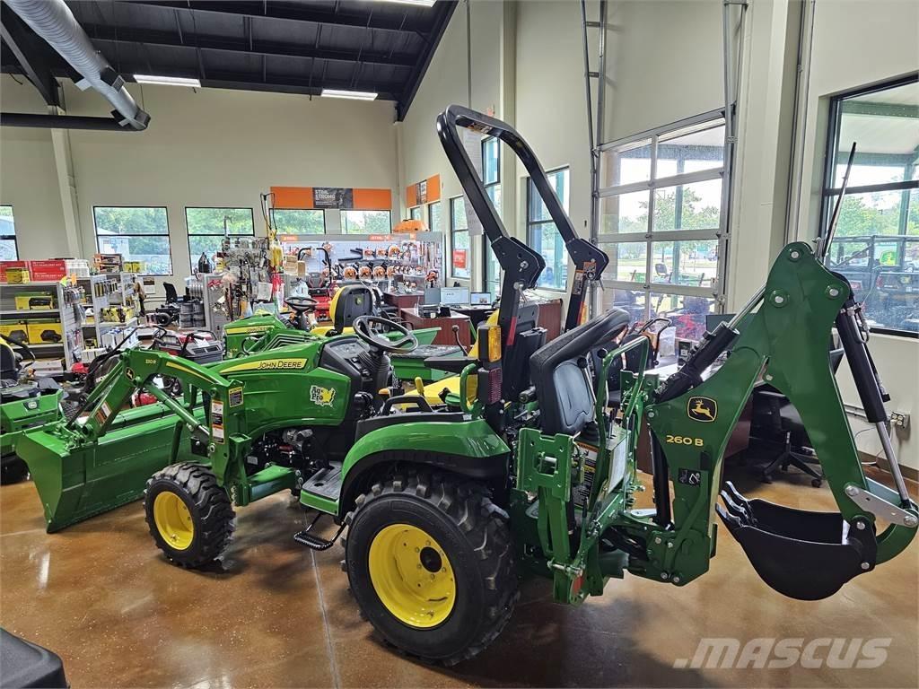 John Deere 2025R Tractoare compacte