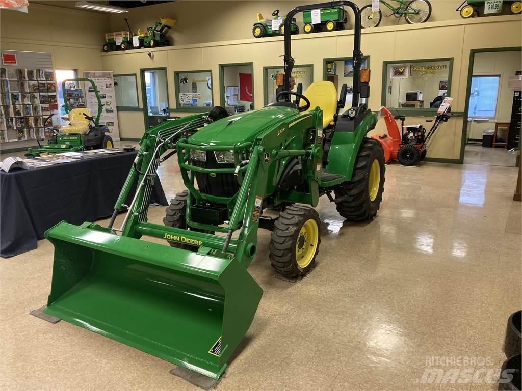 John Deere 2032R Tractoare compacte