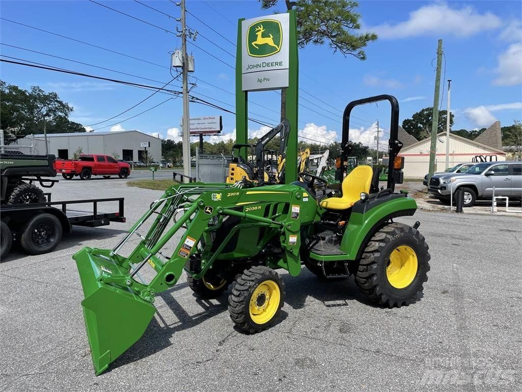 John Deere 2038R Tractoare compacte