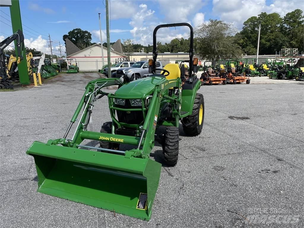 John Deere 2038R Tractoare compacte