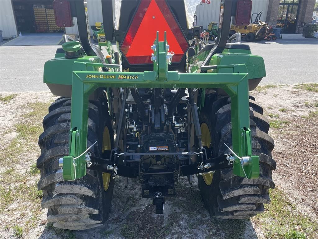 John Deere 2038R Tractoare compacte